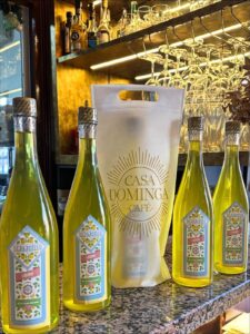 Limoncello de la casa